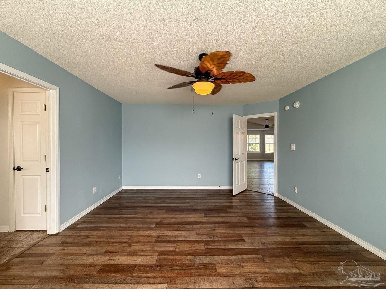 4118 Spinnaker Pl - Photo 7 of 19