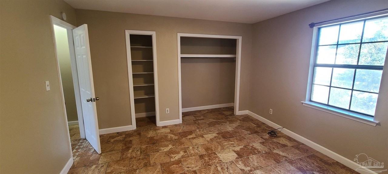 7250 Hilburn Rd #4D - Photo 7 of 10