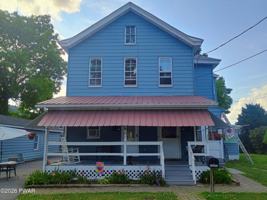 featured image of 205 Avenue N