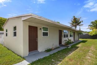 5521 Sw 34th St #2 - Photo 1 of 1
