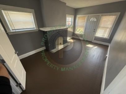 3412 E 147th St #1 - Photo 2 of 20