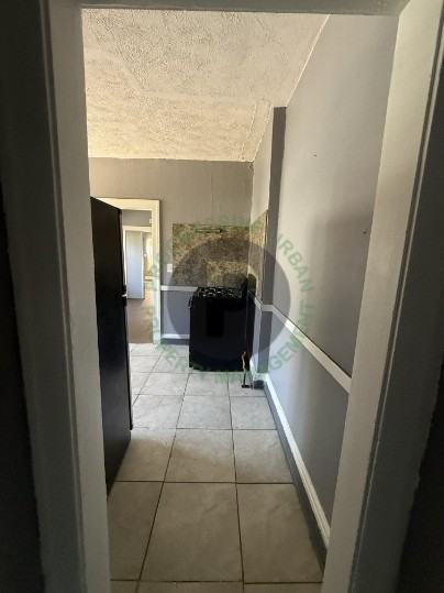 3412 E 147th St #1 - Photo 6 of 20