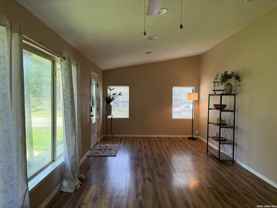 438 Sumner Dr - Photo 1 of 1