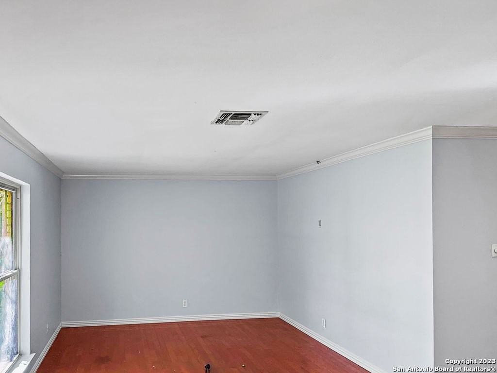 521 Paseo Canada St - Photo 4 of 13