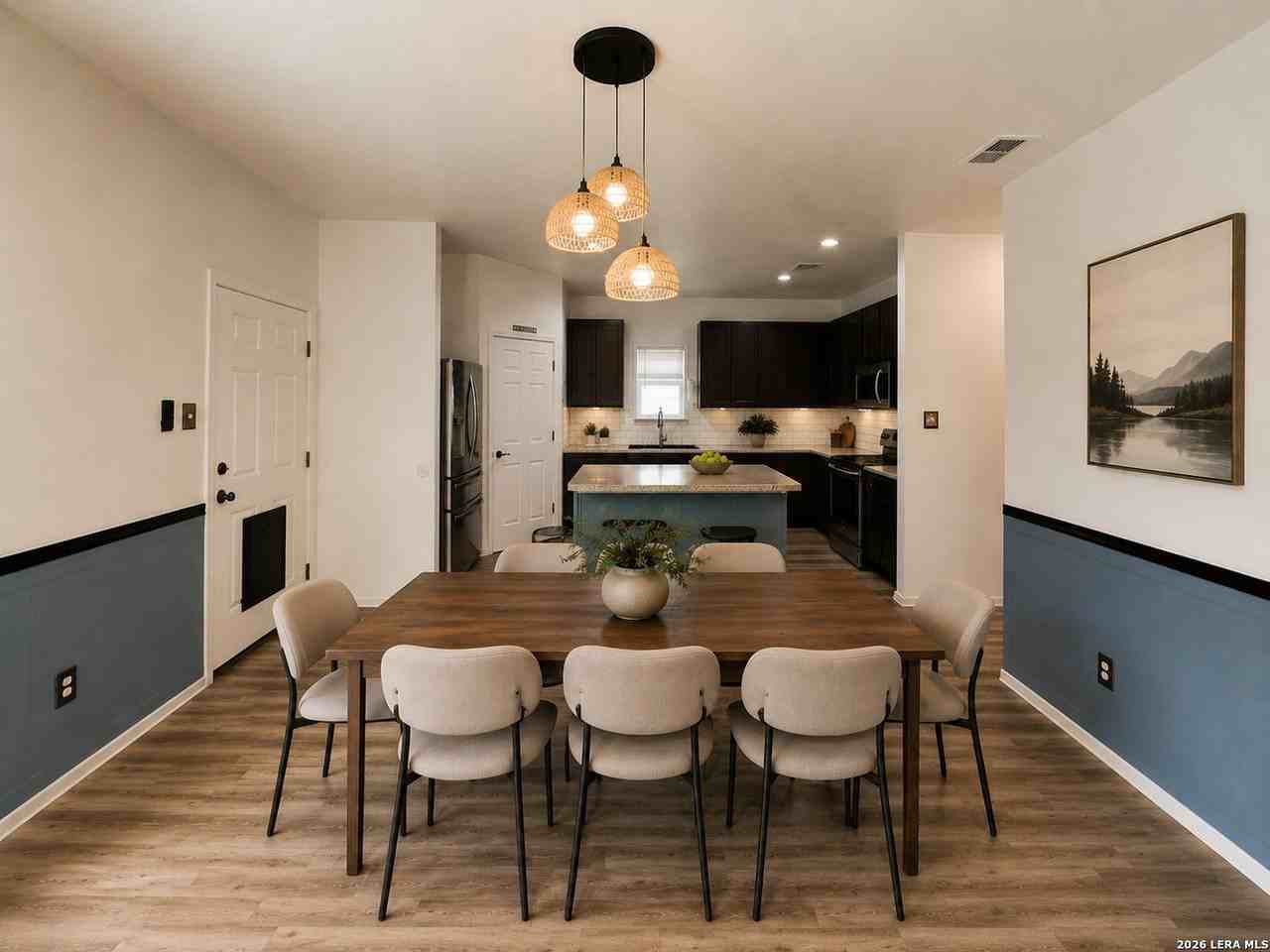 2431 Rainbow Basin - Photo 7 of 50