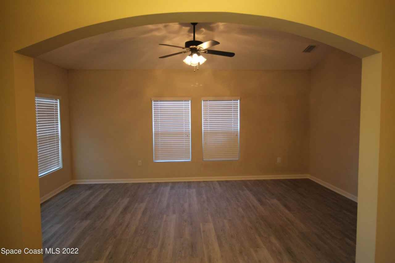 2448 Snapdragon Dr Nw - Photo 4 of 21