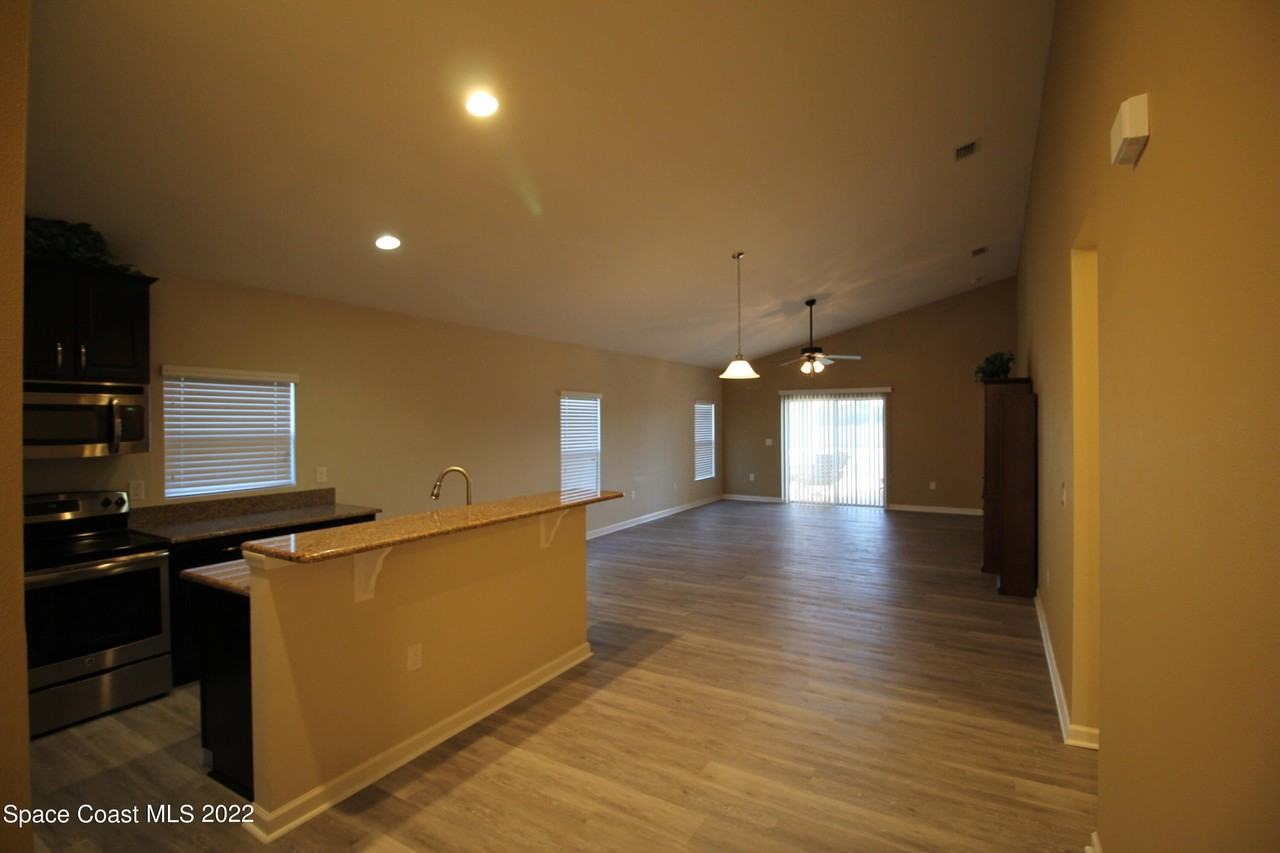 2448 Snapdragon Dr Nw - Photo 6 of 21