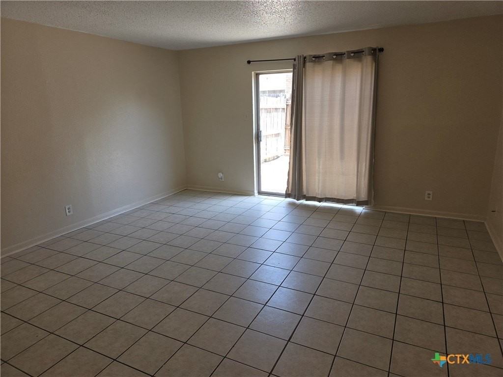 900 Ticonderoga Dr #B - Photo 5 of 11