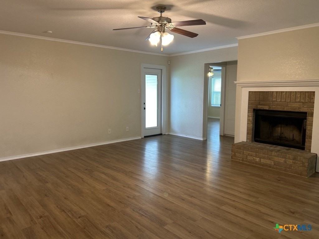 3905 Kevin Shaw Dr - Photo 3 of 17