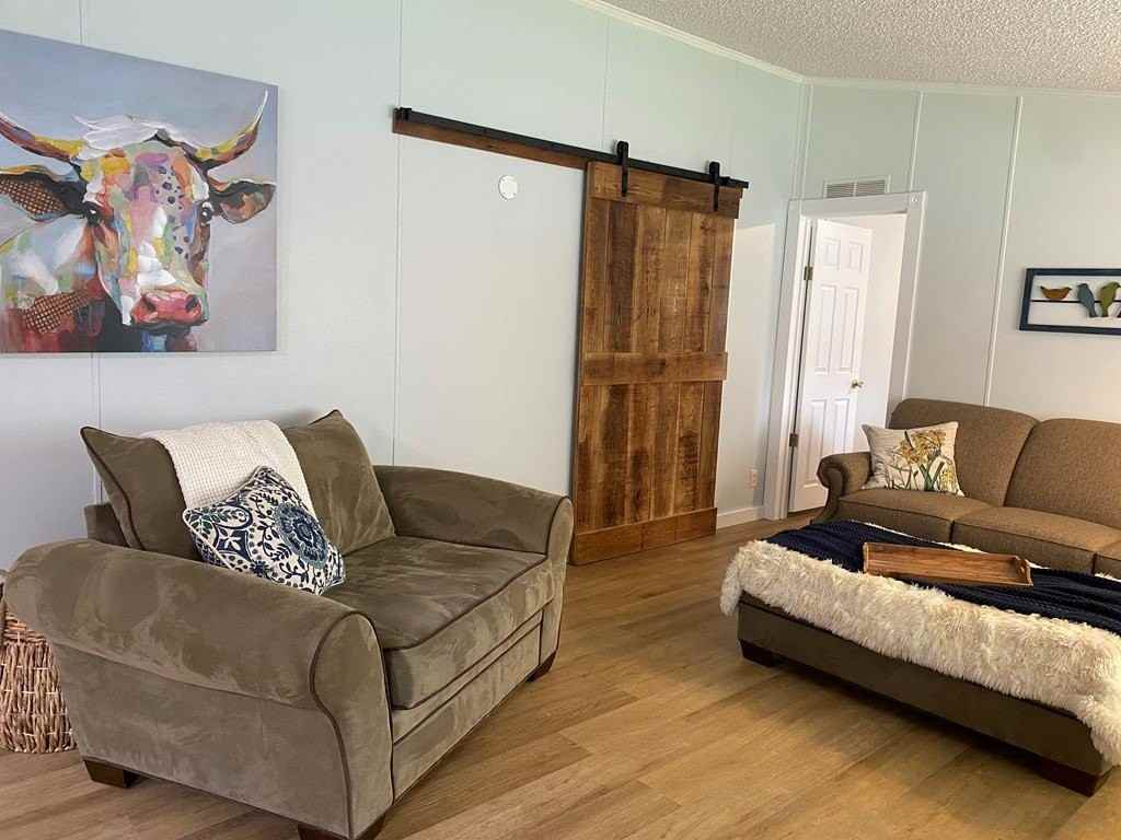 21570 Alvarado Rd - Photo 6 of 27
