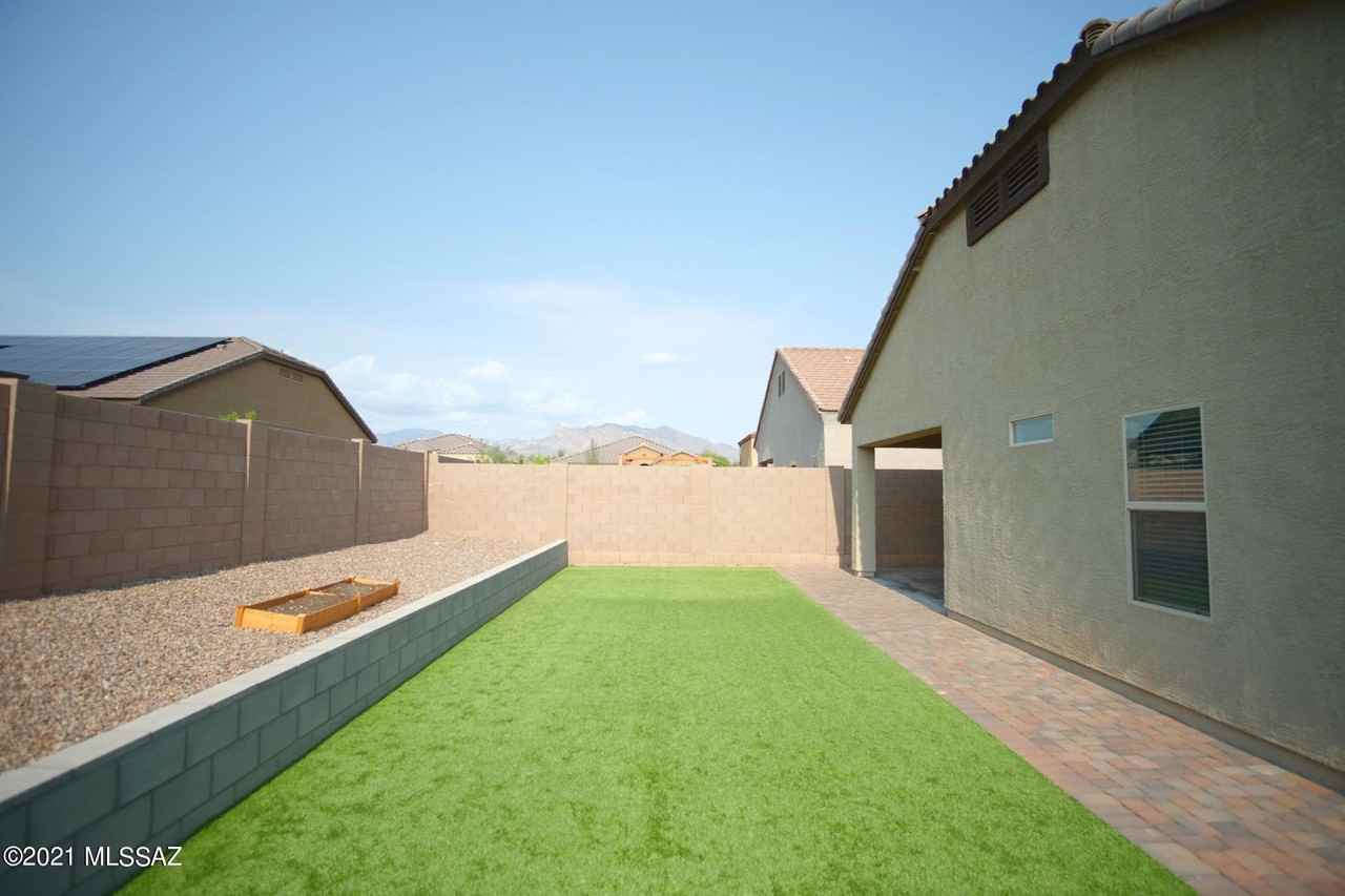 3462 W Ringtail Den Way - Photo 3 of 42