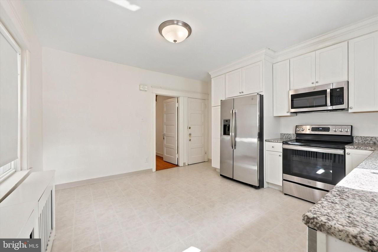 832 N Union St - Photo 7 of 14