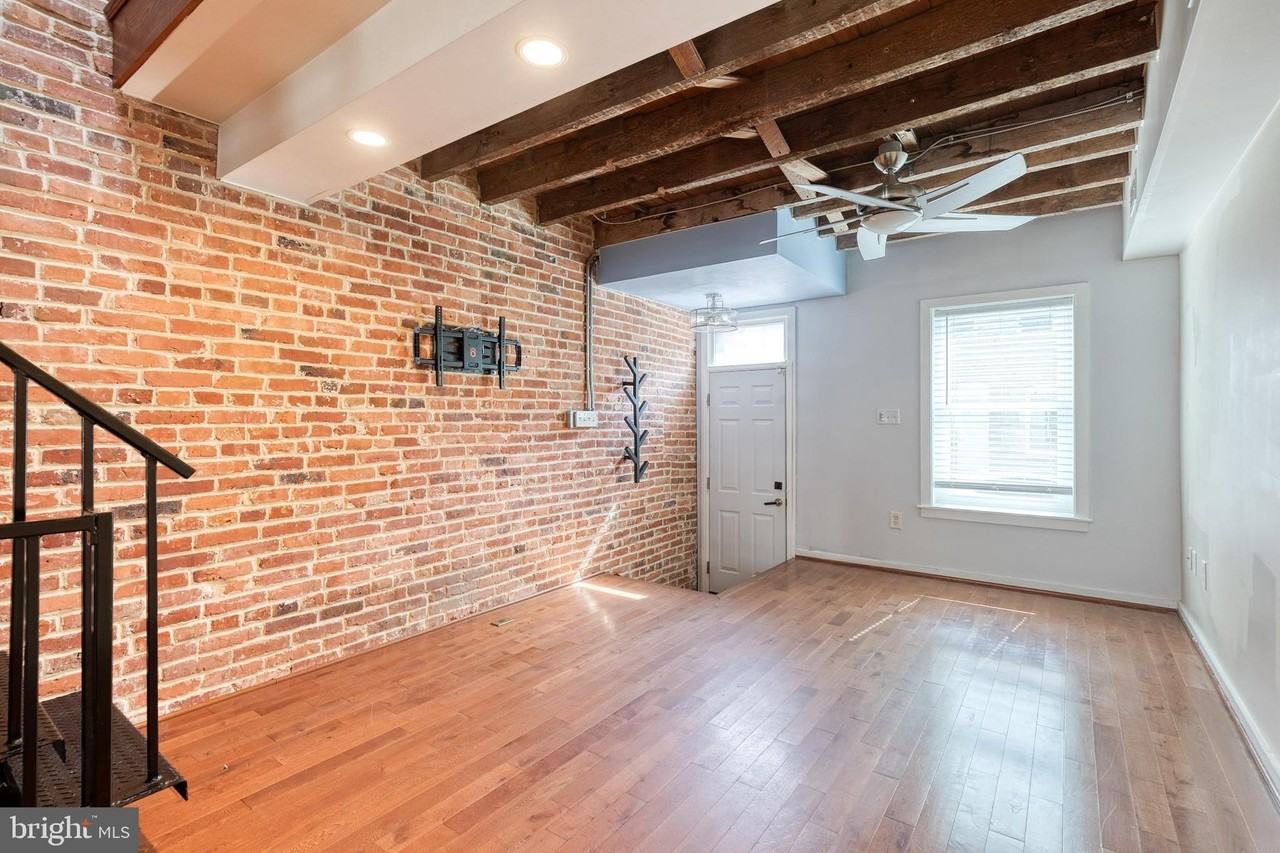 112 N Streeper St - Photo 3 of 25