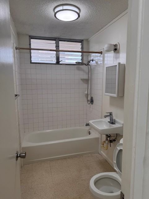 1653 Pensacola St #3 - Photo 2 of 6