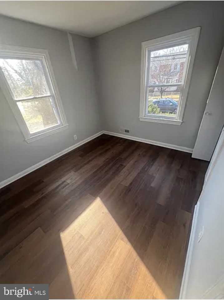 3516 Longfellow St #1 - Photo 7 of 18