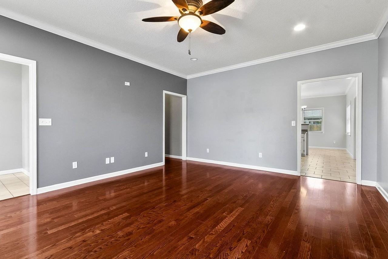 4310 Revere Way - Photo 5 of 31