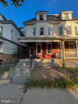 46 S Hermitage Ave - Photo 1 of 1