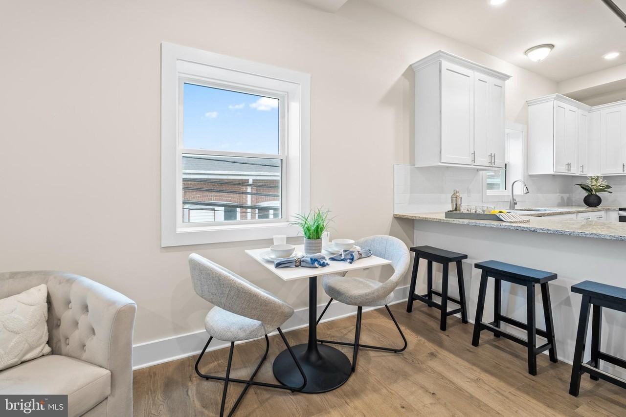 30 W Broad St #6 - Photo 6 of 38