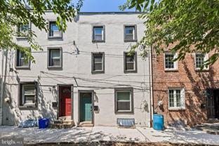 8 Bristow Pl - Photo 1 of 1