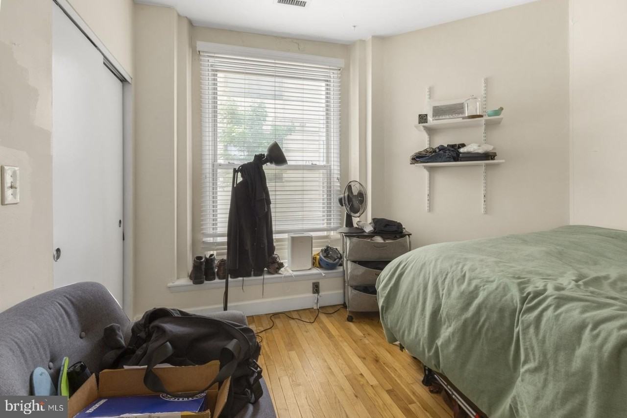 242 S 13th St #A - Photo 7 of 15