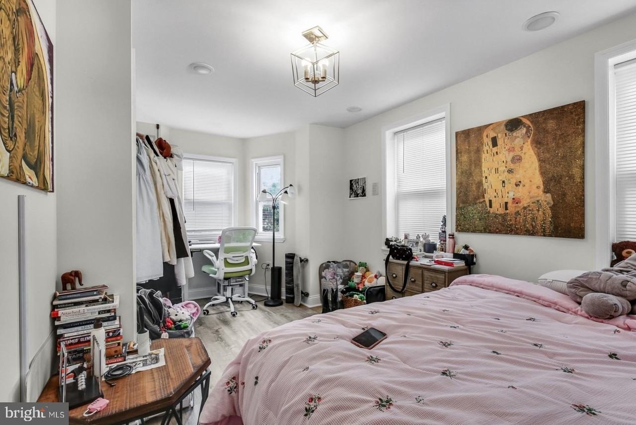 537 N 33rd St #2 - Photo 5 of 16