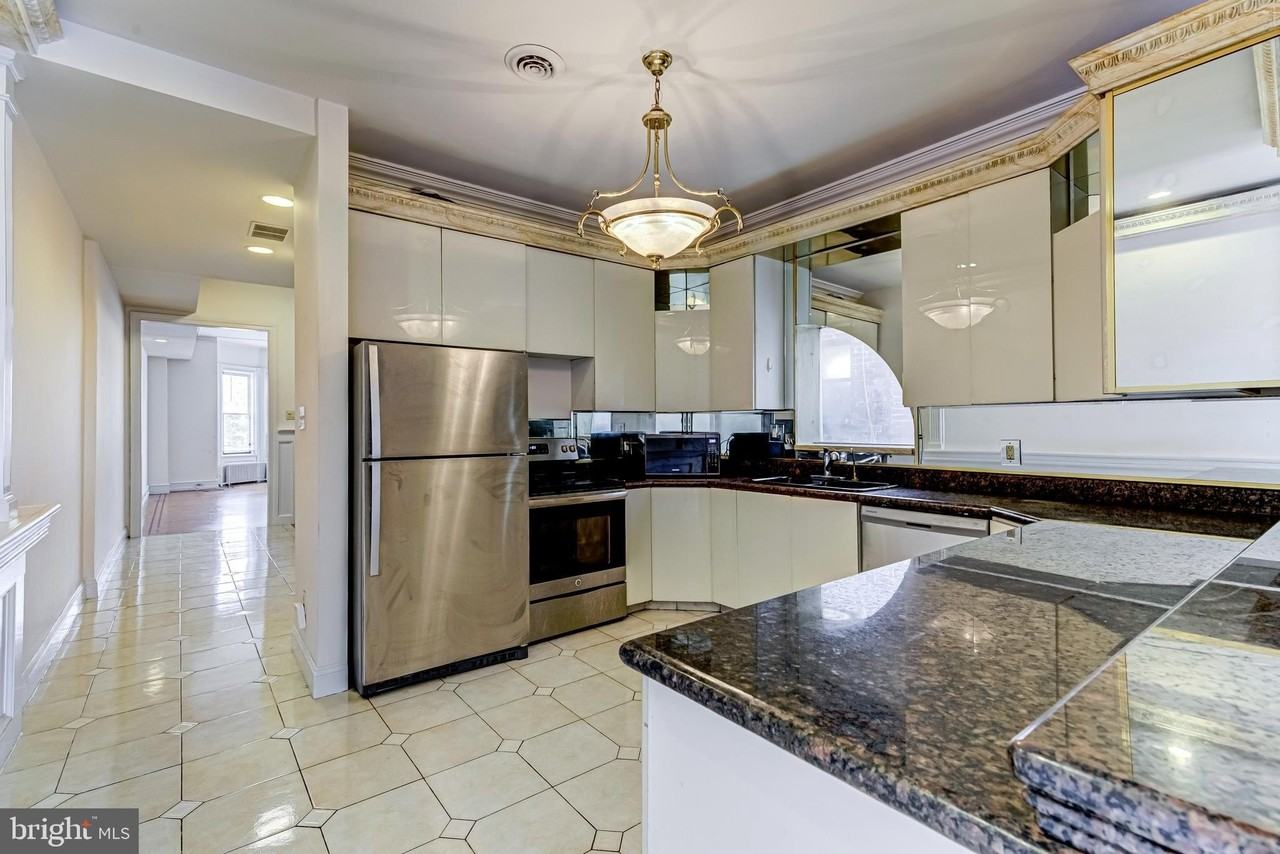 1825 S Broad St #2 - Photo 6 of 31