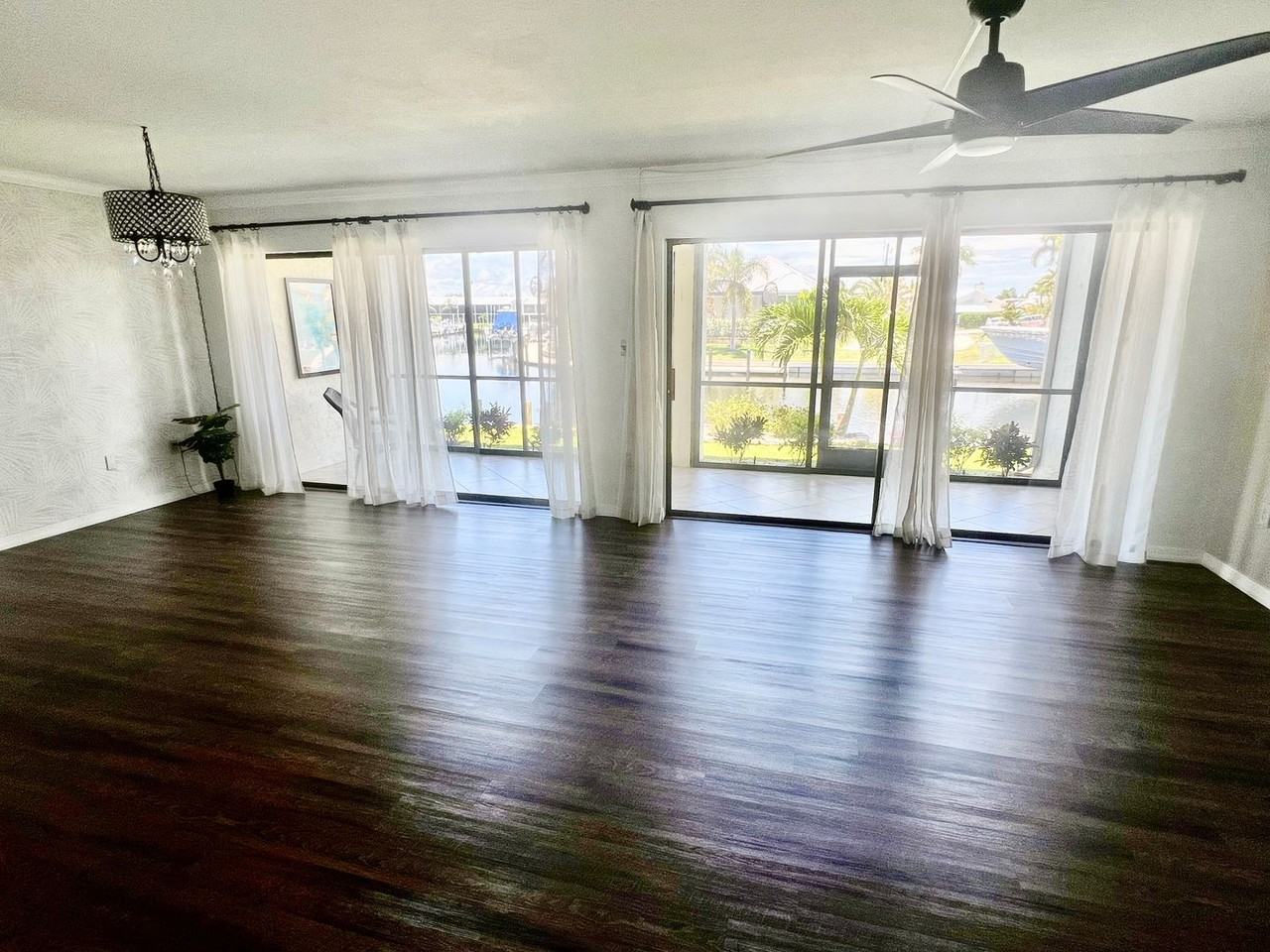 1433 Mediterranean Dr #E - Photo 6 of 23