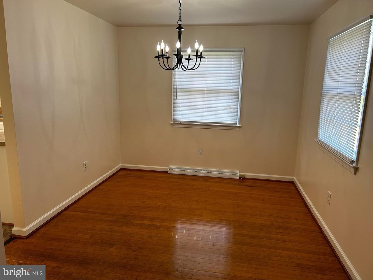 525 Azalea St - Photo 6 of 23