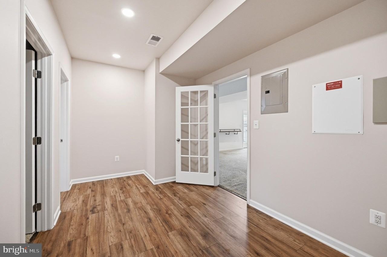 24267 Purple Finch Dr - Photo 3 of 50