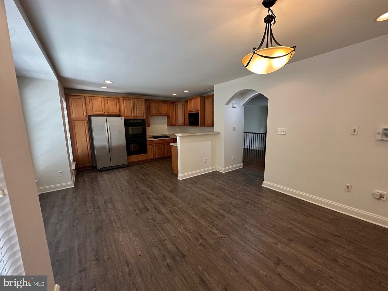 21844 Ladyslipper Sq - Photo 3 of 40