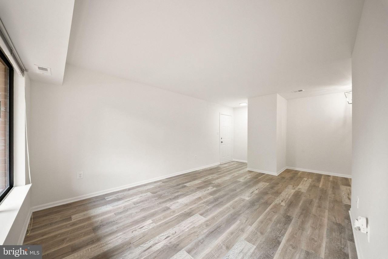 8463 Crozier Ct #104 - Photo 5 of 36