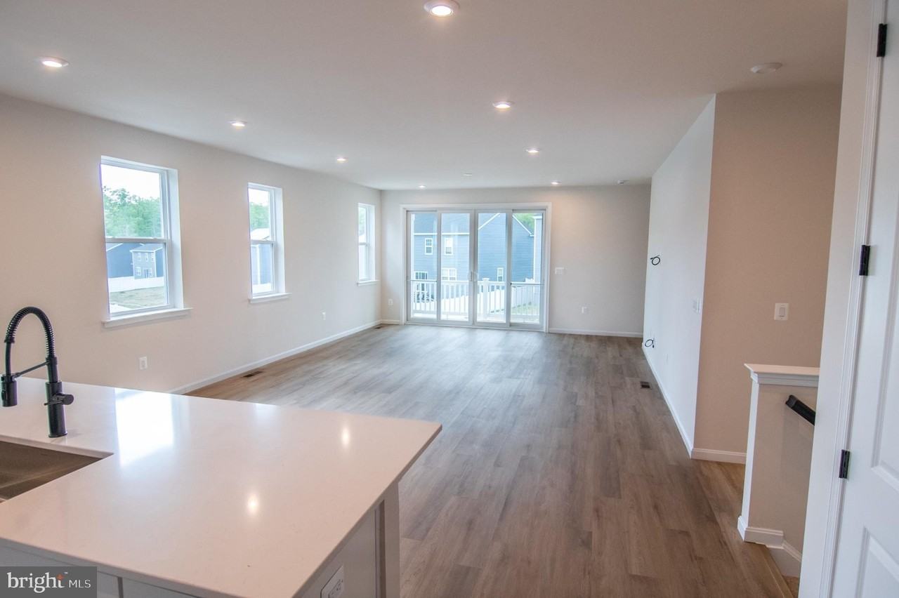 35535 Aspen Way - Photo 4 of 50