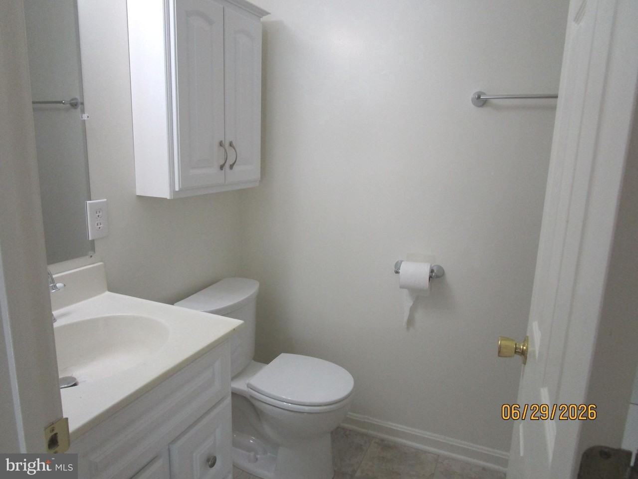 1016 Jackson St - Photo 7 of 11