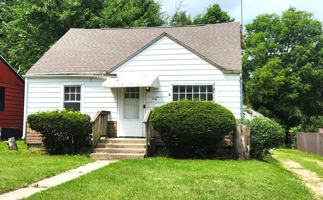 featured image of 714 Albert Ave #1