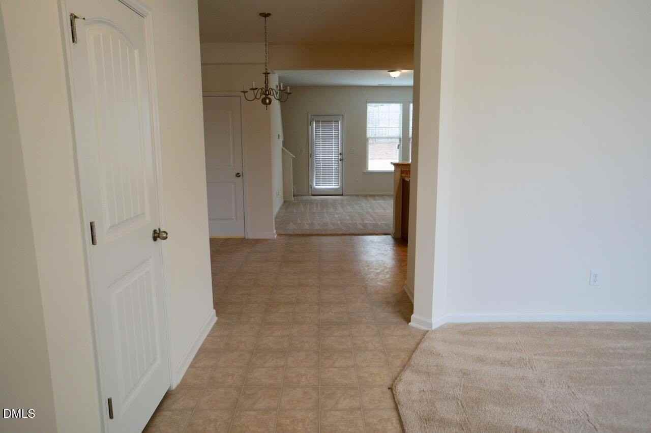 3015 Bluegrove Rd - Photo 3 of 22