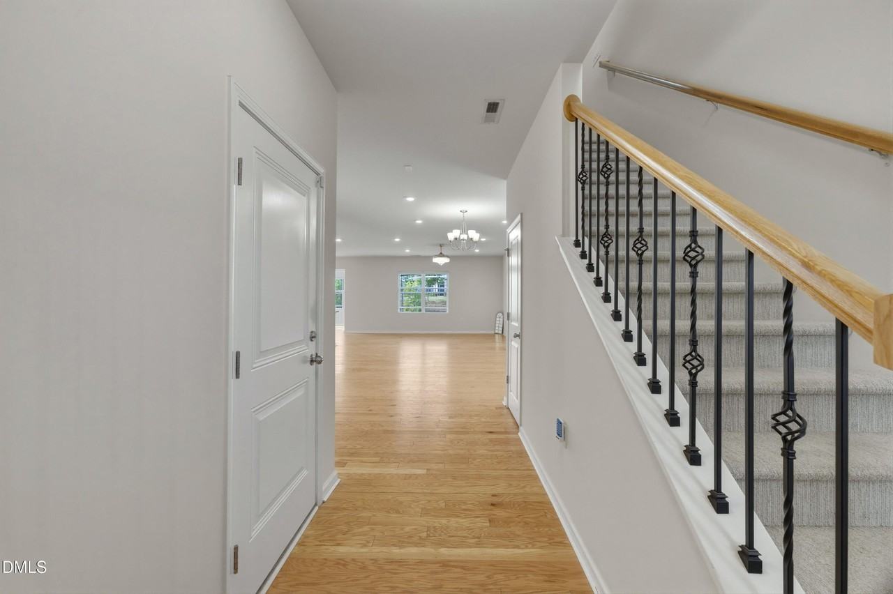 2132 Water Marsh Trl - Photo 4 of 37