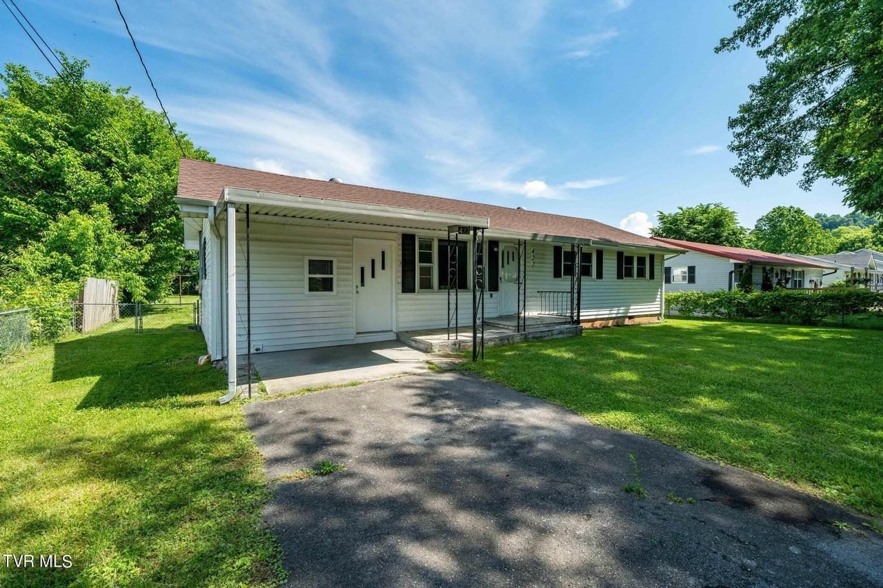 422 Gap Creek Rd - Photo 2 of 26