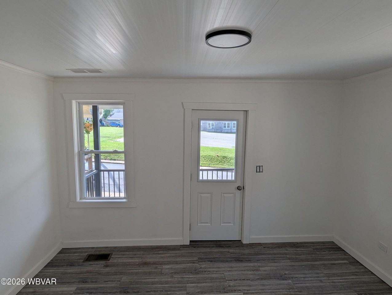 56 Penn St - Photo 2 of 15