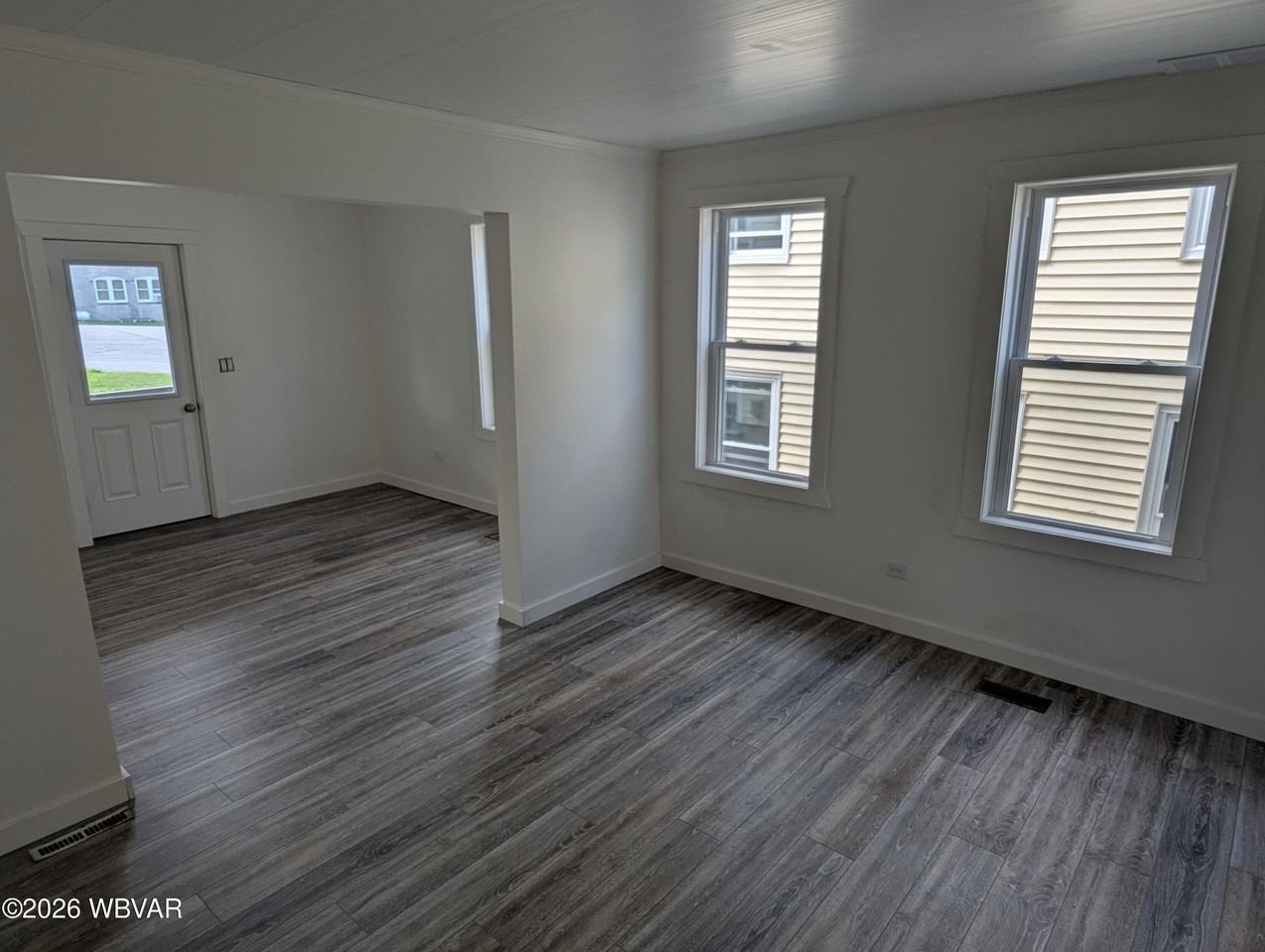 56 Penn St - Photo 5 of 15