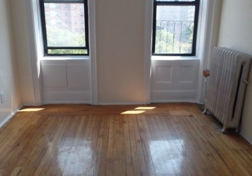 3139 Broadway #14 - Photo 3 of 6