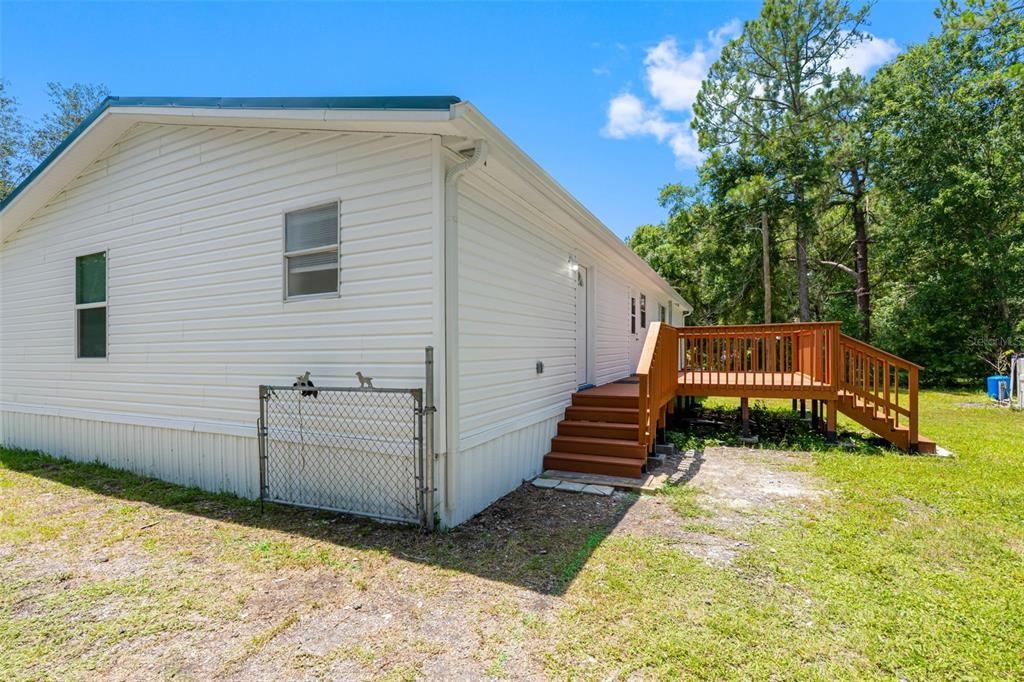 6847 Woodsman Dr - Photo 6 of 50