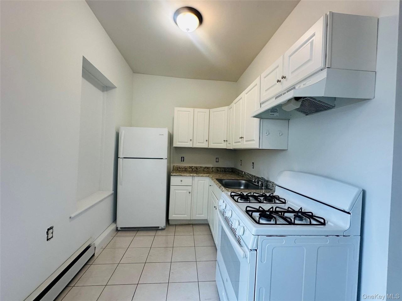 82 Garden St Apt 1 - Photo 5 of 10