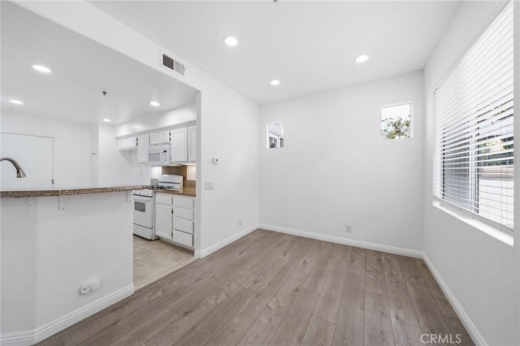 12921 Ternberry Ct - Photo 7 of 44