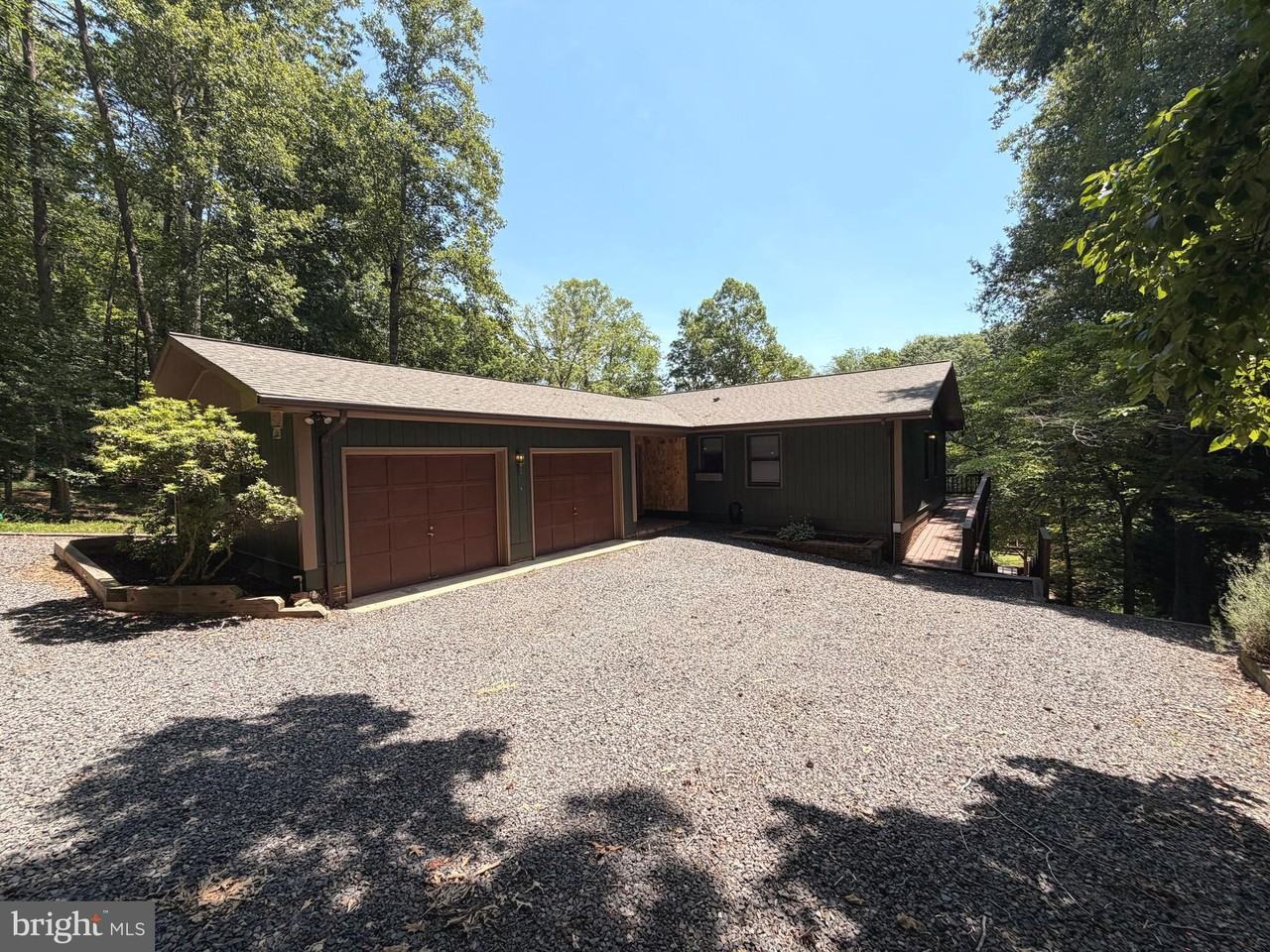 1214 Eastover Pkwy - Photo 2 of 42