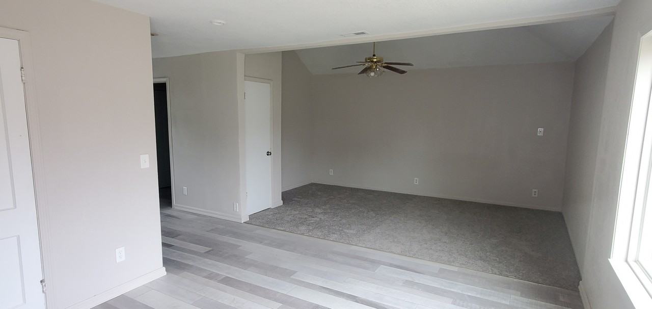 2237 N Minneapolis St #1 - Photo 2 of 10