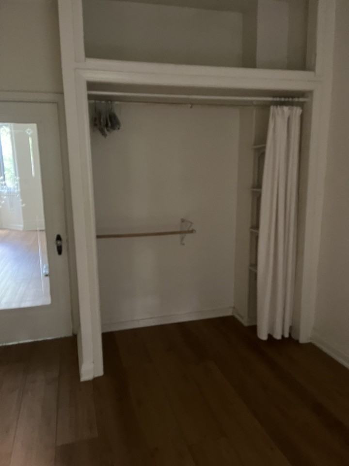 100 Fuller Ave - Photo 4 of 9