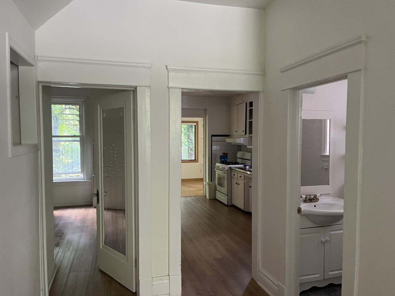 100 Fuller Ave - Photo 7 of 9