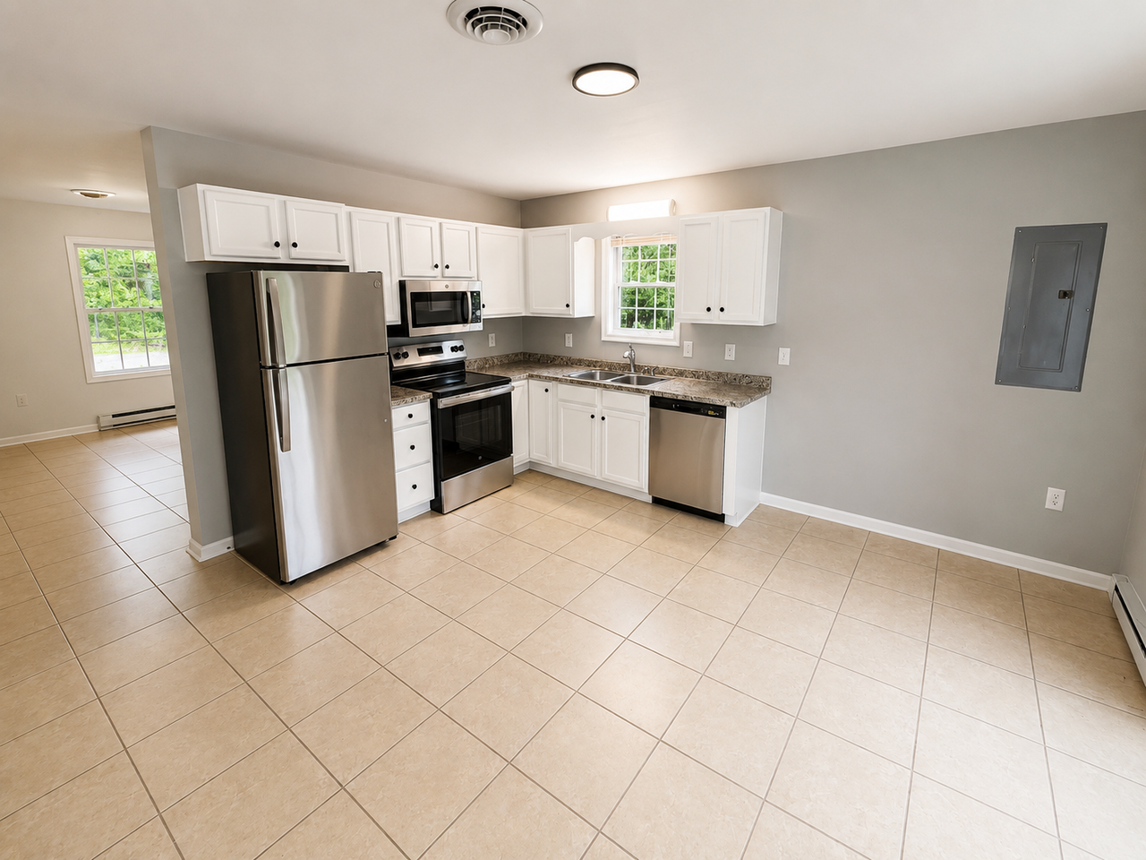 1312 Sherman Ave #1 - Photo 5 of 13
