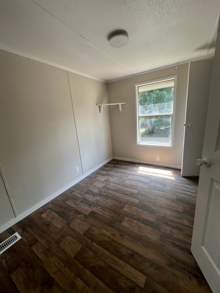 129 Allison Ln #1 - Photo 4 of 10