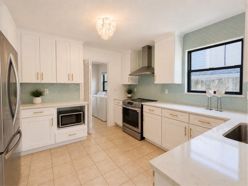 1746 Ocean Grove Dr #1 - Photo 3 of 28